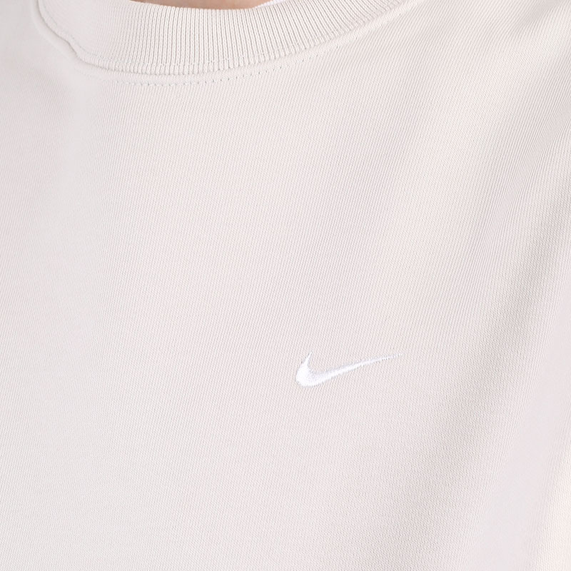 мужская бежевая толстовка Nike NRG Crew Fleece CV0554-072 - цена, описание, фото 2